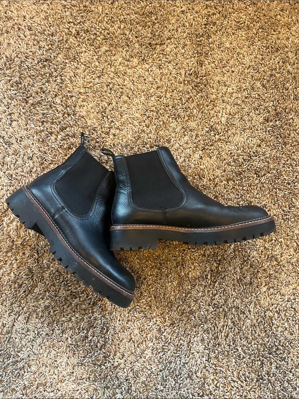 Caslon Black Leather Chelsea Chukka Boots with Lug Sole - Picture 3 of 5